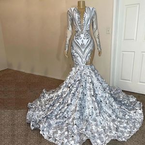 Stunning Sliver Sequined Mermaid Prom Party Dresses With 3D Rose Flower Bottom Sexy V Neck Long Sleeves Plus Size Evening Occasion Gowns Robe