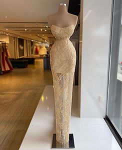 Romantik Straplez Papalı Prom Elbiseler Aplikes Gibi Görme Giz Elbisesi Özel Yapımlı Kolsuz Zemin Uzunluğu Parti Elbisesi