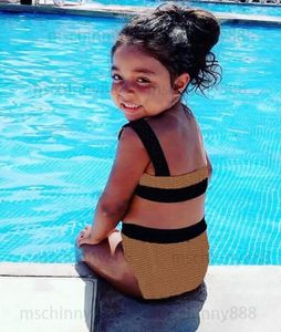Bebek Kız Mayo Tek Adet Bodysuit Çocuk Mayo Şort Çocuk Bikini Mayo Plaj Giymek Marka Boy Yüzmek Sandıklar
