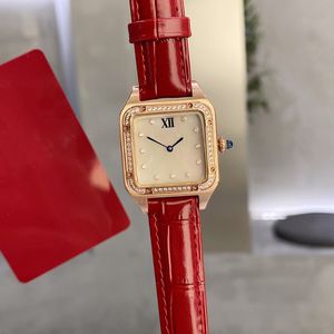 Kadınlar Kuvars Hareketi İzle 28x38mm Pearl Oyster Dial Business Classic Wristwatches Paslanmaz Çelik Pim Tokası Bayanlar İçin Bilek saati Montre De Luxe