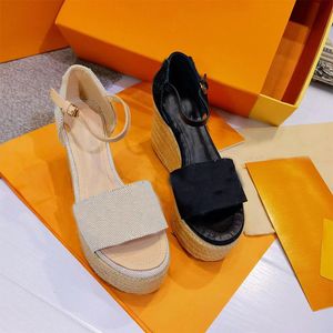 Tasarımcı Sandallar Sandalet Sanayda Kama Espadrilles Deri Yüksek Topuklu Ayarlanabilir toka gelinlik ile bayan ayakkabılar kutu No377