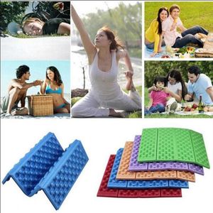 XPE Foam Sixty Percent Off Folding Foam Outdoor Pads Cushion To Prevent Splashing Water, Cool, Portable, Moisture Proof Picnic Mat