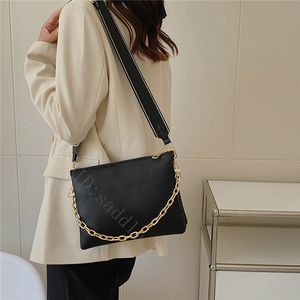 Zincir Omuz Çantaları Lüks Tasarımcı Crossbody Mektubu Düz Ünlü Fermuar Küçük Bb Alışveriş Çantaları Akşam Çantaları Yıldız Moda Cüzdanlar Çiçek Kare Madeni Para Cüzdanı