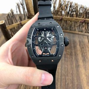 Otomatik Richarmilles Watch Mystery Maske Watch Donanımlı RM52-06 Tam otomatik hareketli dokulu karbon fiber kasası ve safir ayna kauçuk saat bandı l