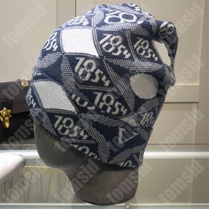 Kadınlar için Casquette Tasarımcı Beanie Erkekler Moda Bonnet Markası Klasik Eski Çiçek Sıcak Yün Beanies Yüksek Kaliteli Lüks Kış Şapkası Cappello