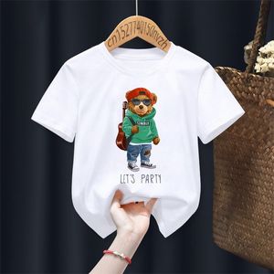 Komik Ayı Sürme Motosiklet Baskı Erkek Kız Beyaz T shirt Çocuk Yaz Harajuku Kawaii Küçük Bebek Y2K Giysileri Damla Gemi 220614