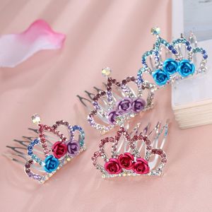 Rhinestone Kristal Çiçek Taç Tiaras Saç Tarak Kadın Kız Gelin Zarif Saç Aksesuarları Parti Şapkalar Headdress Hediyeler