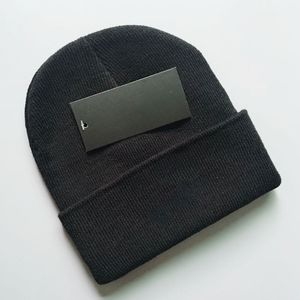 Örme Beanie Kış T Kafatası Kapakları 4 Renk Tag Unsex Tasarımcı Örgü Şapkaları
