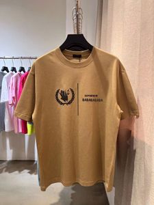 Yaz Erkekler Paris T Gömlek Gri Yırtık T-shirt Pamuk En Kaliteli Kadın Kazak Ekip Yaka Kazak Ceket B11 Tops