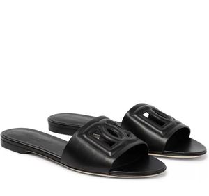 Luxury Designer Women rubber sole Flop Flip Flat Sandal Slippers cutout leather slides Flats Outdoor Beach Slip On Slides Casual Flips Flops