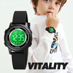Светодиодный свет Digital детей спортивные часы секундомер календарные часы 5BAR водонепроницаемый детский наручные часы для мальчиков девочек подарок