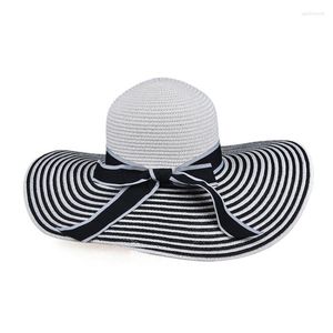 Geniş Memlu Şapkalar Bayanlar Süper Yaz Güneş Plajı Disket Saman Kadınlar Siyah Beyaz Stripes Büyük Şapka Katı Katı UV Cap Eger22
