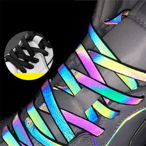 120140160cm Corda per lacci riflettenti olografici Donna Uomo Glowing In Dark Lacci per scarpe per scarpe da ginnastica Scarpe sportive Lacci per scarpe 220713