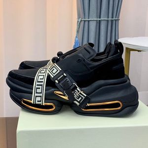 Erkek Bayanlar Son İlkbahar Yaz Rahat spor ayakkabı Moda Trendi Tasarımcı Marka Sneakers Kalın Taban Yükseltilmiş Siyah Erkek Ayakkabı En Kaliteli