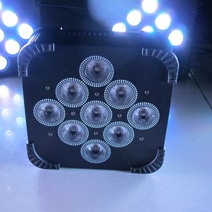 DMX Wireless alimentato a batteria LED Flat Par Light 6in1 RGBWAUV 9 * 18w Confezione da 10 con confezione flight case