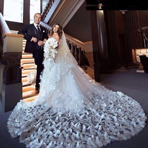 2019 Uzun Düğün Veils Gerçek Görüntüler Tül Dantel Kelebek Aplikler Gelin Aksesuarları Iki Katmanlar Kelebek Gelin Veils Ücretsiz Kargo