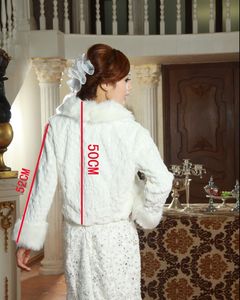 Düğün Aksesuarları Yüksek Kaliteli Sahte Kürk Bolero Uzun Kollu Fildişi Düğün Ceketleri Kış Sıcak Katlar Gelin Düğün Ceket261o