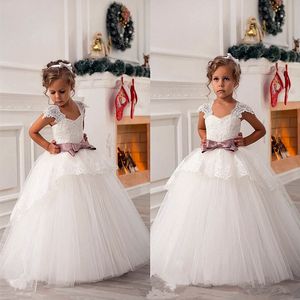 Moda Çiçek Kız Elbise Vintage Jewel Kanat Dantel Net Bebek Kız Doğum Günü Partisi Noel Communion Elbiseler Çocuk Kız Parti Elbiseler