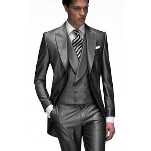 Koyu Gri Custom Made Damat Smokin Groomsmen İyi adam erkek Düğün Takımları (Ceket + Pantolon + Yelek) düğün Tailcoat takım elbise EW7103