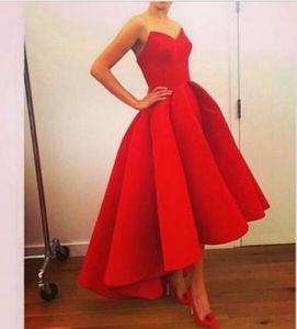 2017 Vintage 1950 s Hi Lo Kırmızı Balo Elbiseler Ile Dantel Up Kat-Uzunluk Akşam Uzun Örgün Parti Kıyafeti Stok BM89