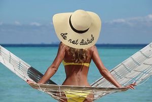 Bayan Geniş Ağız Nakış Hasır Şapka Plaj Şapkası Katlanabilir Güneş Şapkaları 6 renk