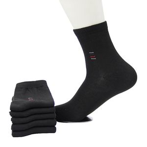Erkekler Çorap Klasik İş Marka Calcetines Hombre Çorap Erkekler Yüksek Kaliteli Nefes Pamuk Casual 5 Pairs = 1lot Ucuz Fiyat