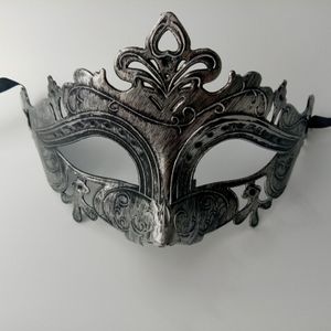 Maschera da uomo greco-romana retrò per mascherata da gladiatore Mardi Gras Maschera d'oro / argento d'epoca d'argento Maschere di carnevale di Halloween DHL spedizione gratuita