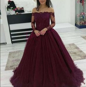 2018 Burgundy Prom Dresses Wear Boat Neck Off Shoulder Lace Applique Beads Long Sleeves Tulle Puffy Ball Gown Evening Dress