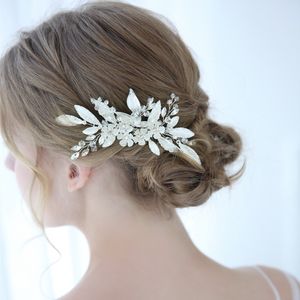 Gümüş renk çiçek gelin başlık saç takı el kablolu yaprak düğün saç tarağı aksesuarları kadın saç giysileri