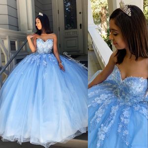 Ucuz gök mavisi kabarık quinceanera elbiseler tatlım dantel çiçekler kristal boncuklar tül tatlı 16 parti yarışması balo elbise gece elbisesi