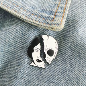 Мертвые влюбленные женщина скелет лица эмаль булавки пользовательских череп броши сумка для одежды лацбардийский пин-банка Punk Cool украшения