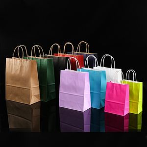 Saco de papel kraft Multi Color e Multi-funcionais Retail Bag recicláveis ​​presente portátil Sacos com alça para compras Partido