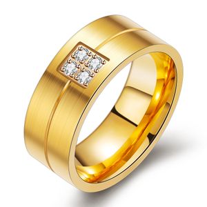 Новый персонализированный золото покрытый титановым титаном из нержавеющей стали кубический циркония, соответствующий кольцевой набор, любители обручального кольца, украшения для продажи Оптовые 18 тыс. Золото.