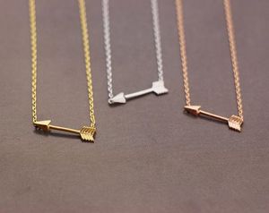 Золотое, серебряное, розовое золото, крошечная подвеска в виде горизонтальной стрелки, цепочка, ожерелье, подвеска для женщин, простое милое ожерелье в виде боковой стрелки для мужчин