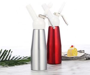 Kek Araçları Yemek Bar Su Şişeleri Drinkware Yeni 500 ml Kırbaç Kahve, Tatlı, Taze Krem, Tereyağı, Dağıtıcı Kırbaç Köpük Makinesi Metal