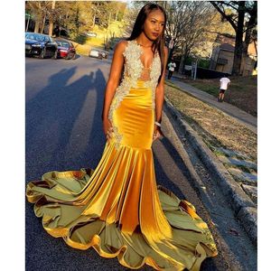 Gloosy Gold Velvet Mermaid Prom Dresses Lace Appliques Sweep Train Plus Size Evening Gowns Abendkleider Cooktail Party Dress Formal Wear
