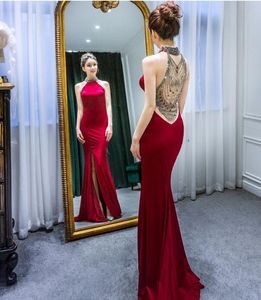stokta 2020 Zarif kırmızı şarap Mermaid Abiye boncuk yüksek boyun kristal geri Seksi Yüksek Yan Bölünmüş Uzun Balo Abiye Örgün Elbise