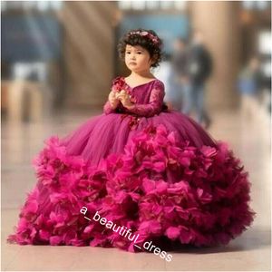 Kabarık Çiçek Kız Elbiseler 3D Çiçek V Boyun Uzun Kollu Çocuk Gençler Pageant Törenlerinde Doğum Günü Partisi Elbise Düğün Çerez Kıyafeti FG1293