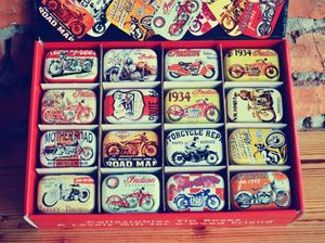 32 piezas/caja Diseño de motocicleta vintage Caja de hojalata Monedas Monedas Case Small Jewerly Case 16 Diseños Caja de regalo de chocolate