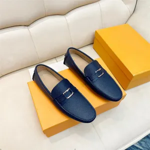 34model Neue Herren Casual Loafer Persönlichkeit Bequeme Wildleder Schuhe Männer Leder Hochzeit Designer Loafer Rote Schuhe für Männer Zapatos hombre Mocasin 38-46