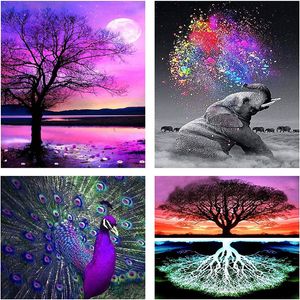 4 PCS / Set 5D DIY Diamond Painting Kit para adultos Taladro completo Bordado Artes Artesanía Decoración de la pared del hogar Pavo real Elefante Árboles XBJK2106