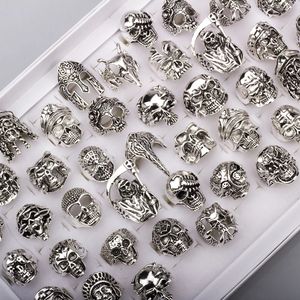 40 pièces/lot gothique Punk gros crâne anneaux pour femmes hommes Skullies Biker Vintage Antique argenté charme bijoux accessoires en gros 240313