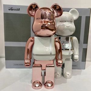 400% Bearbrick Action Toy Figures 28cm ABS Cross Medicom Toys Plus Limited Collection Fashion Accessoires Joints Sounds