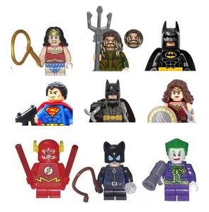 500 bloques de figuras de Mini película diferentes, venta al por mayor, juguetes de ladrillos de construcción para niños, regalo