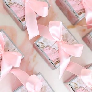 Boîte à bonbons carrée rose sweet day, 50 pièces, pour mariage, anniversaire, réception-cadeau pour bébé, ruban gratuit, coffrets cadeaux en chocolat, souvenirs de fête, cadeaux pour invités