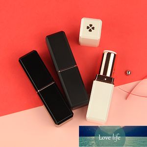 Botellas de embalaje 50 piezas 12,1mm negro/blanco contenedor de bálsamo labial con tapas Mini lápiz labial tubo vacío al por mayor