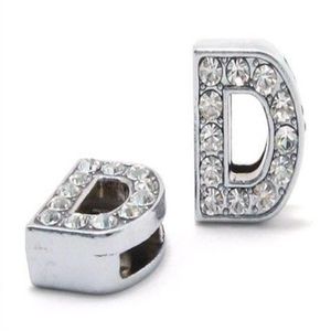 50pcs / lot 8mm D Plein Strass Bling Slide Lettre DIY Alphabet Charmes Fit Pour 8mm bracelet en cuir collier pour animaux de compagnie SL0008243T