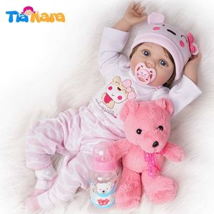 55 cm Reborn Bebe Doll Girl Newborn Toy para niñas Regalos de cumpleaños Cute Baby Dolls Alive Silicone Vinyl Pink Outfit con Toy Bear Q0910