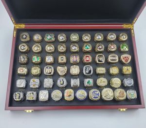 55pcs 1967 à 2021 Basketball City Team Champions Championnat Bague avec boîte en bois Souvenir Hommes Garçon Fan Cadeau 2024 Hip hop Bijoux Sport Punk Peut Mélanger L'ordre