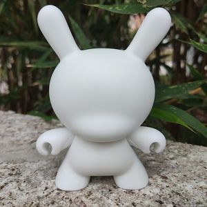 5pcs Action Toy Figures 4 pouces Kidrobot Dunny Blank White DIY Vinyl PVC Kid Figure non peinée Doll World Doll Toy2r 11cm H